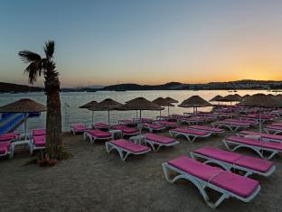 Cesars Bodrum Suites & Boutique エクステリア 写真